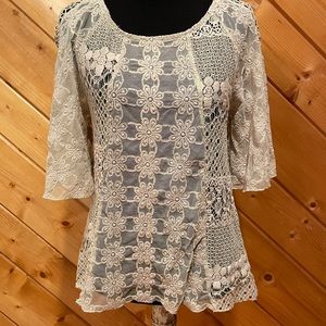 Altar’d State lace top